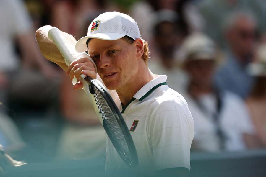 Jannik Sinner reacciona durante su partido final ante el alemán Alexander Zverev Jannik Sinner reacciona durante su partido final ante el alemán Alexander Zverev