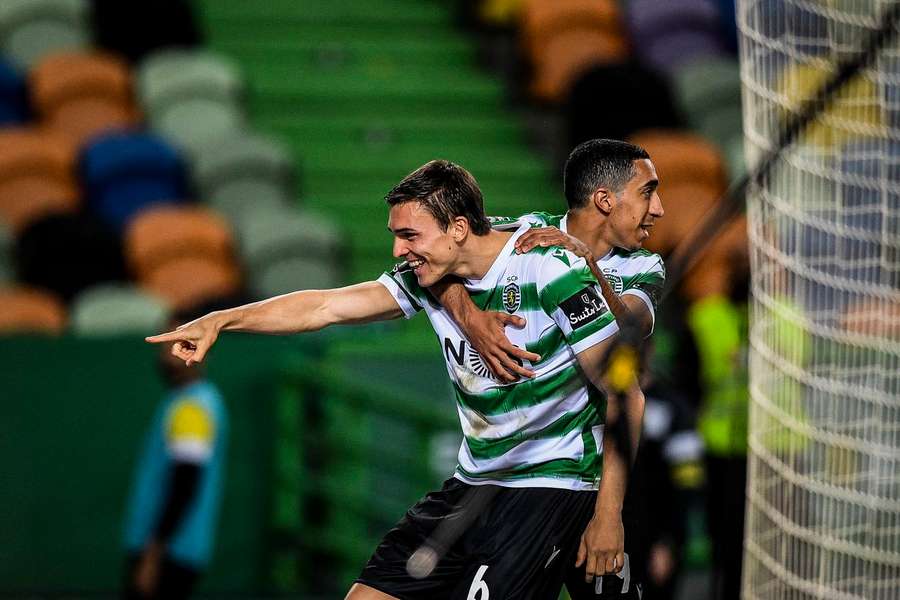 Tiago Tomás partilhou balneário com João Palhinha no Sporting