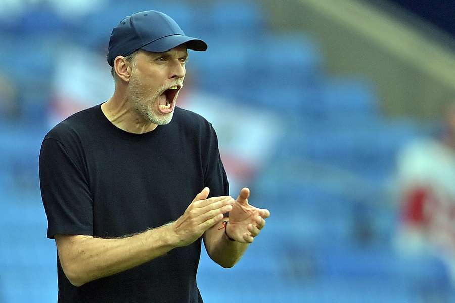 Německý trenér Anglie Thomas Tuchel křičí od postranní čáry