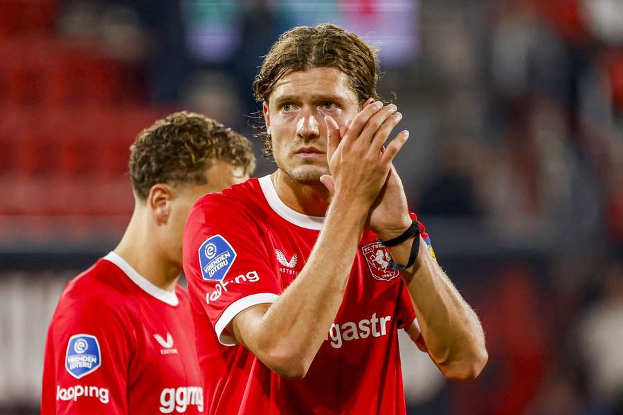 Striker Sam Lammers completes emotional return to boyhood club PSV