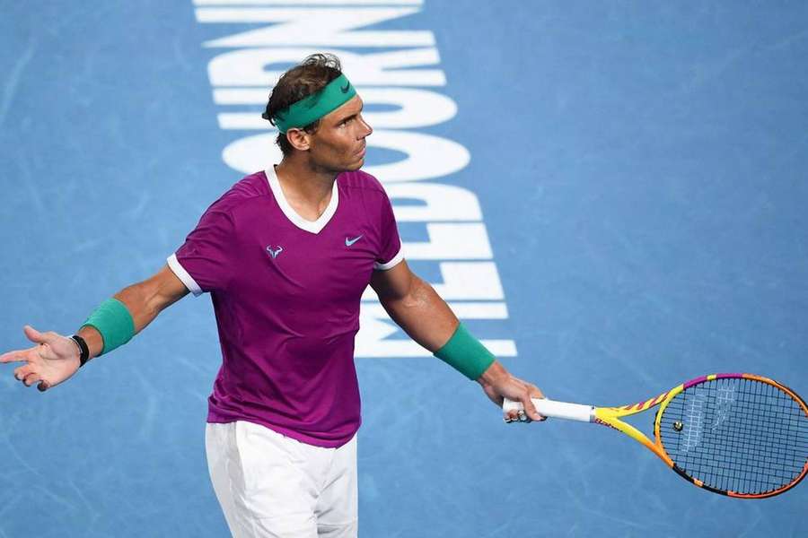 Rafael Nadal recupera de lesão na perna esquerda desde janeiro