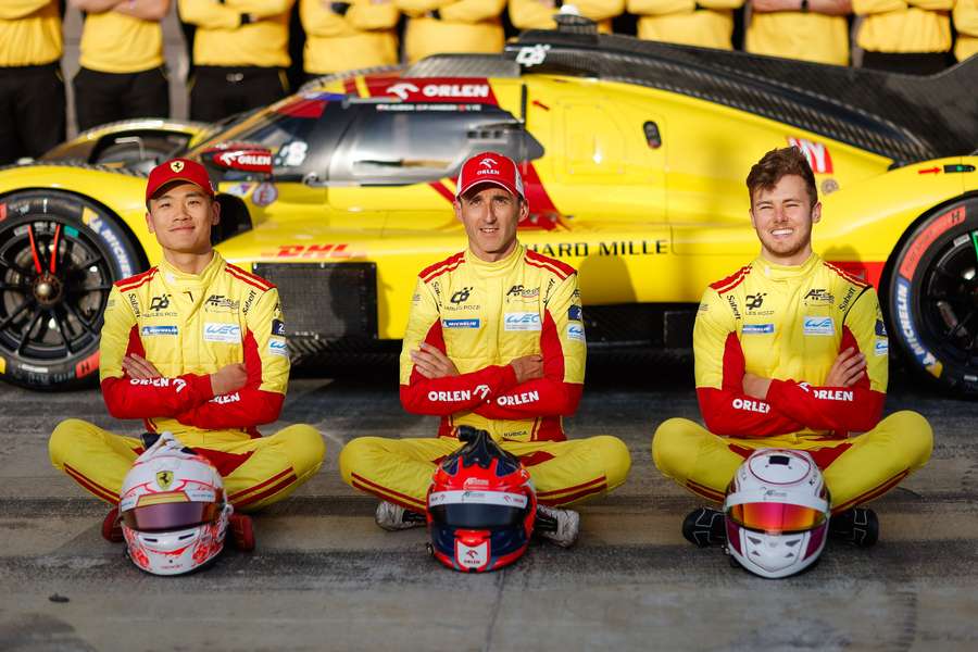 Rusza sezon WEC 2025. W piątek w Katarze pierwsza runda z Robertem Kubicą