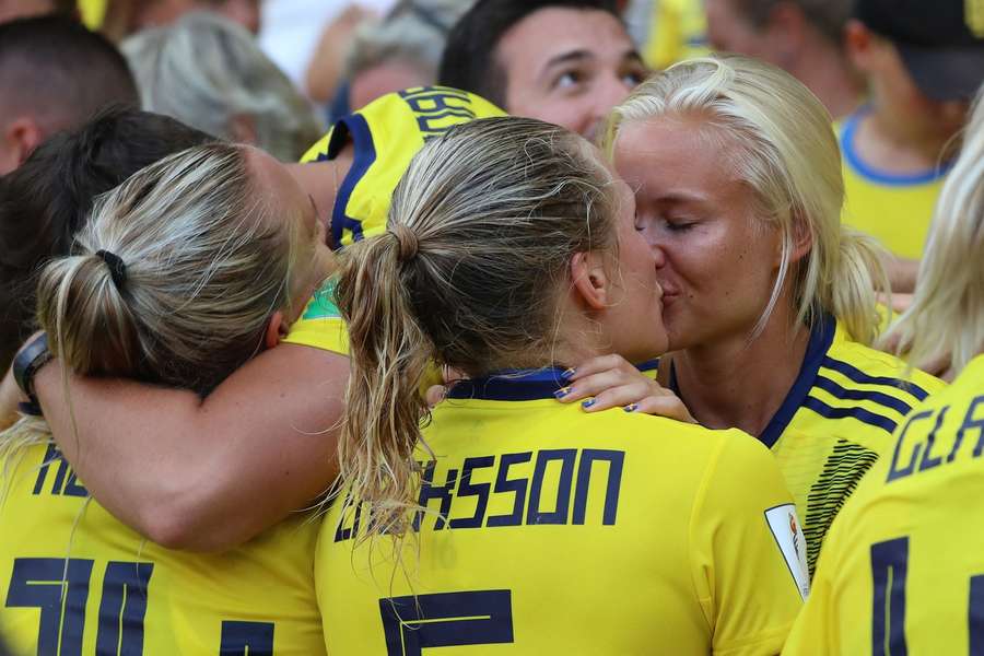 Legendärer Kuss zwischen Harder und Eriksson bei der WM 2019