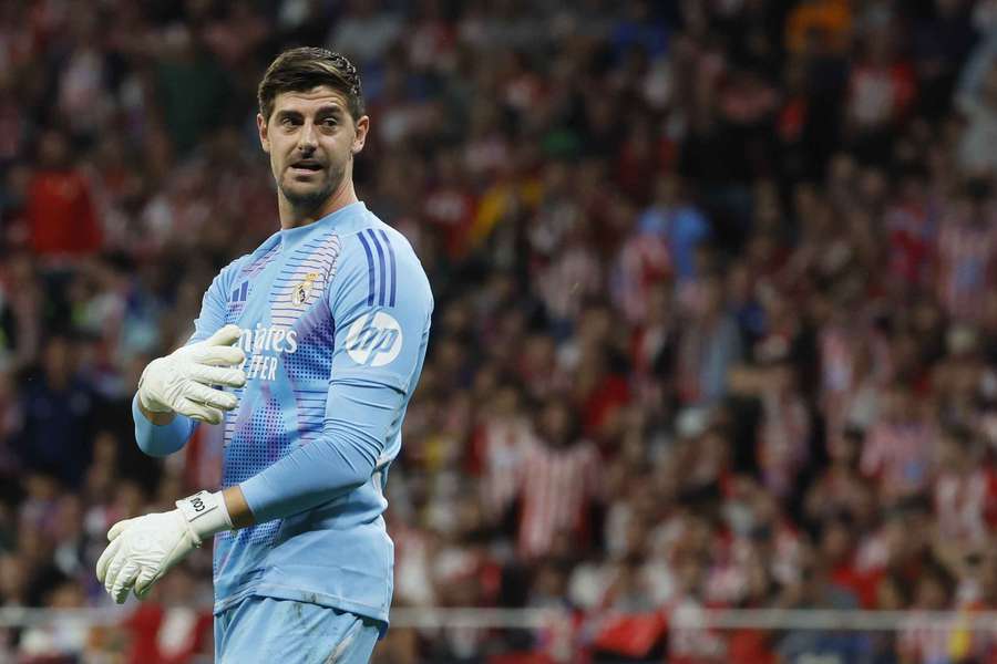 Thibaut Courtois raakte in de stadsdebry met Atletico geblesseerd maar speelde het duel wel uit