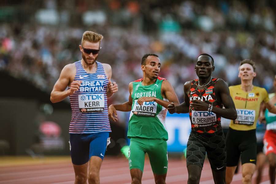 O português Isaac Nader tem expectativas refreadas para a prova dos 1.500 metros dos Campeonatos do Mundo de pista coberta de atletismo