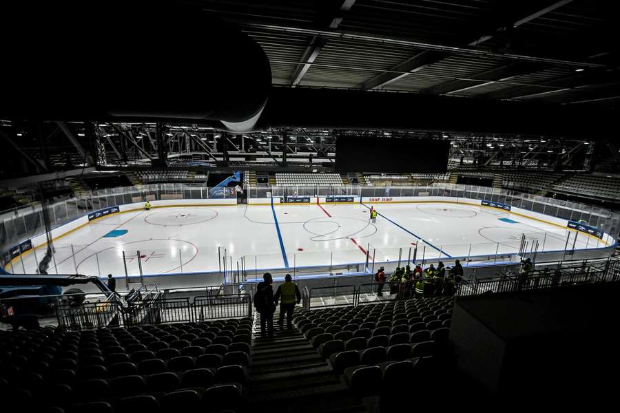 V Miláně bude nejmenší ledová plocha v historii olympijských turnajů. V Miláně bude nejmenší ledová plocha v historii olympijských turnajů.