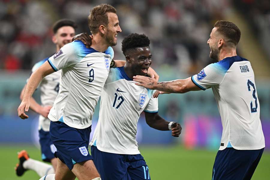 Bukayo Saka marcou por duas vezes Bukayo Saka marcou por duas vezes