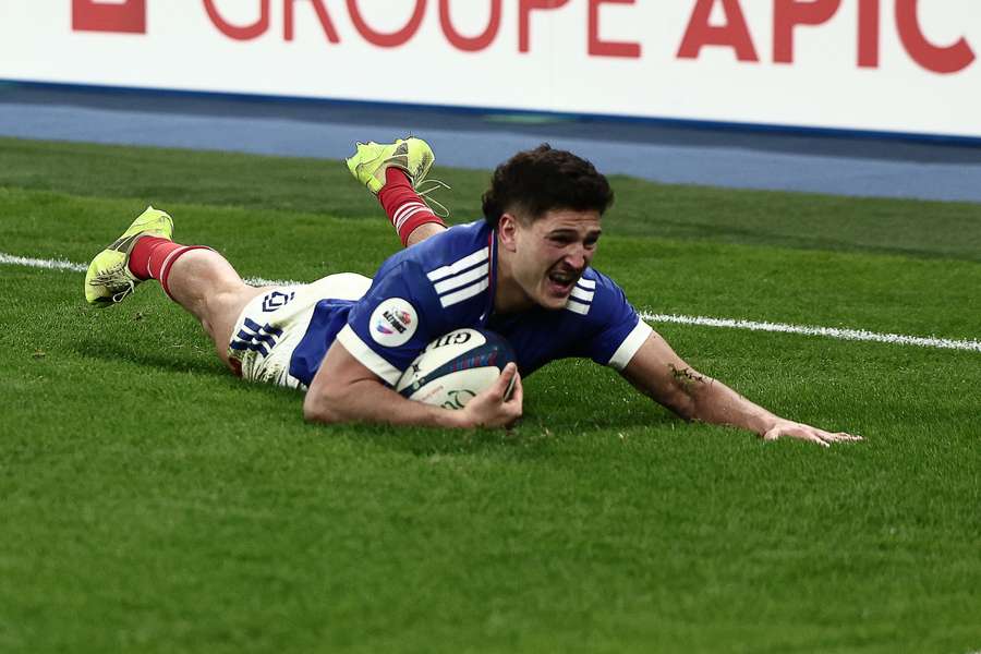 Doublé pour Nicolas Depoortère, victoire pour les Bleus. Doublé pour Nicolas Depoortère, victoire pour les Bleus.