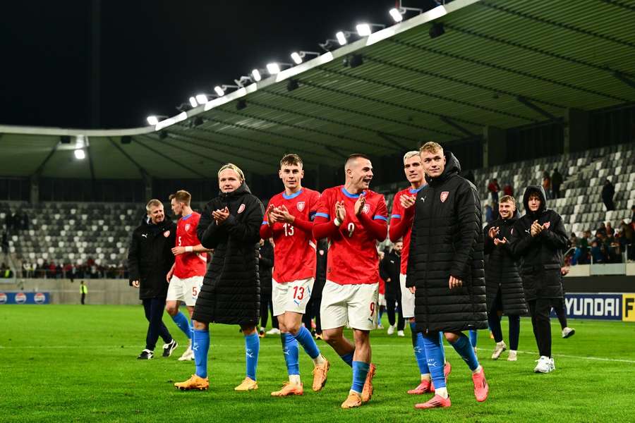 Čeští fotbalisté se ve čtvrtek dozví soupeře pro baráž.