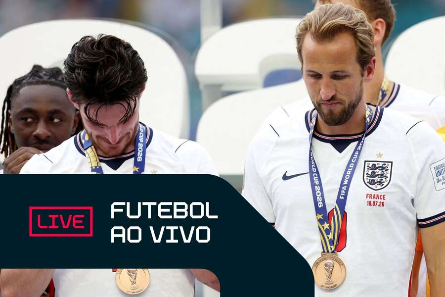 Inglaterra ficou com a medalha de bronze na Copa do Mundo Inglaterra ficou com a medalha de bronze na Copa do Mundo