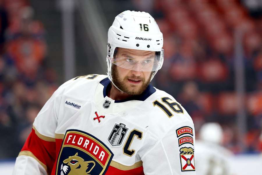 Barkov přijde zřejmě o zbytek sezony.