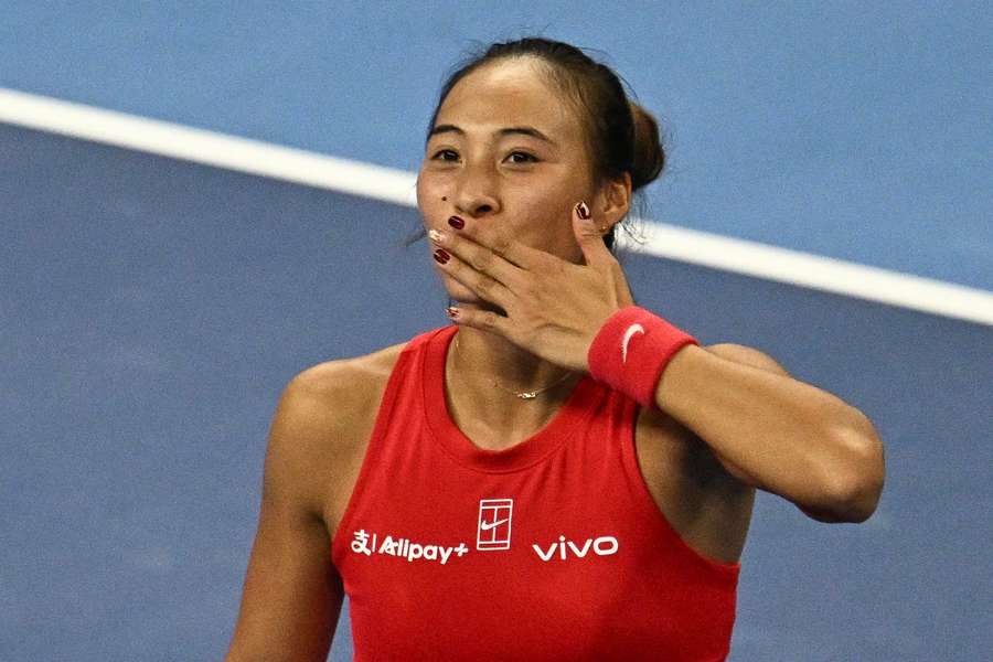 Zheng Qinwen, în finala China Open după o victorie clară Zheng Qinwen, în finala China Open după o victorie clară