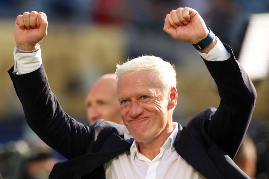 França, de Deschamps, prossegue na Copa do Mundo