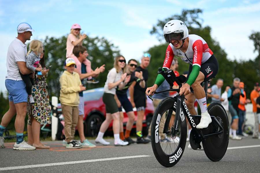 João Almeida foi bastante elogiado por Contador