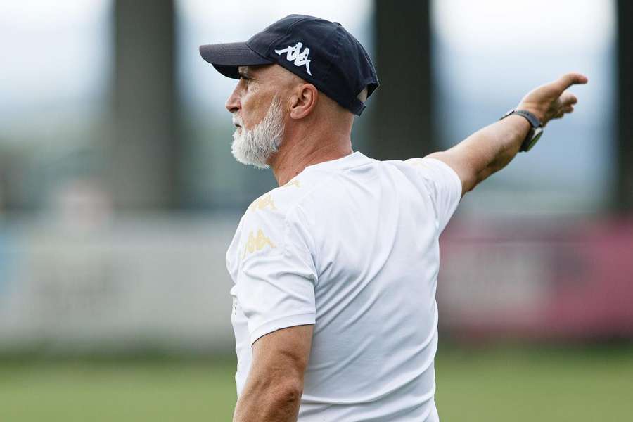 Álvaro Pacheco (Estoril) agradece pelo esforço dedicado ao reforço do plantel