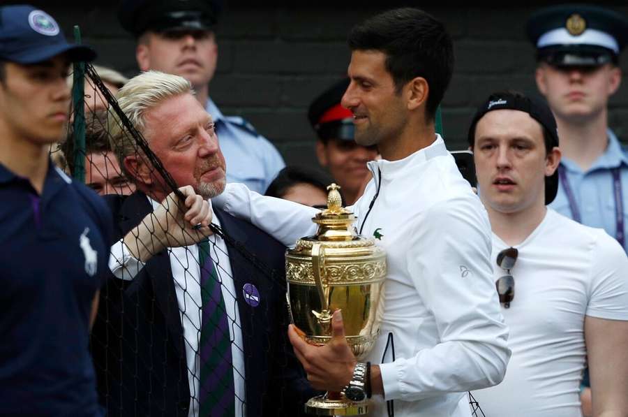 Djokeren har allerede vundet Wimbledon-trofæet syv gange. Djokeren har allerede vundet Wimbledon-trofæet syv gange.