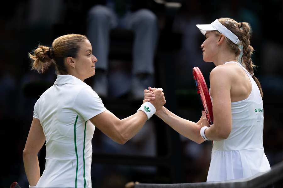 Elena Rybakina o elimină pe Maria Sakkari și ajunge în turul trei la Wimbledon