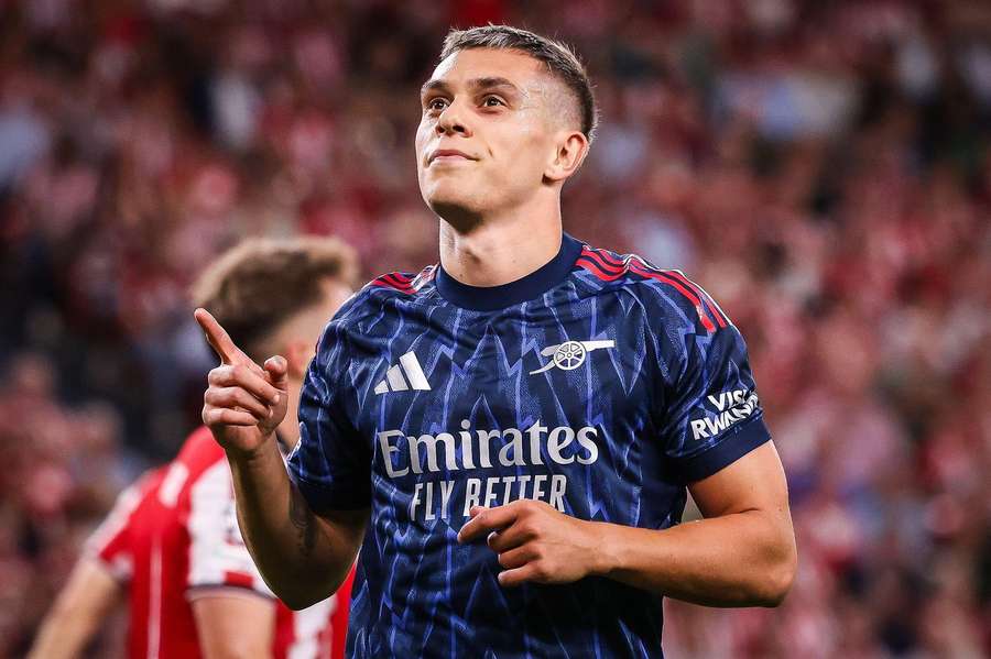 Leandro Trossard fechou o placar no San Mamés