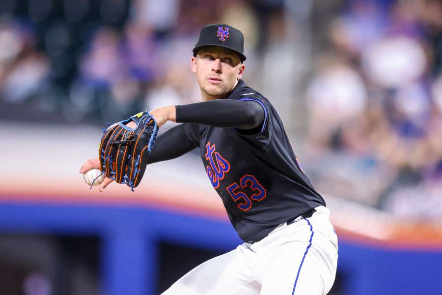 Eric Orze looks to revitalize his career after a rough few appearances in the majors as the Mets acquire a veteran outfielder.