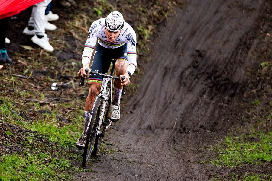 Van der Poel in actie in Hulst