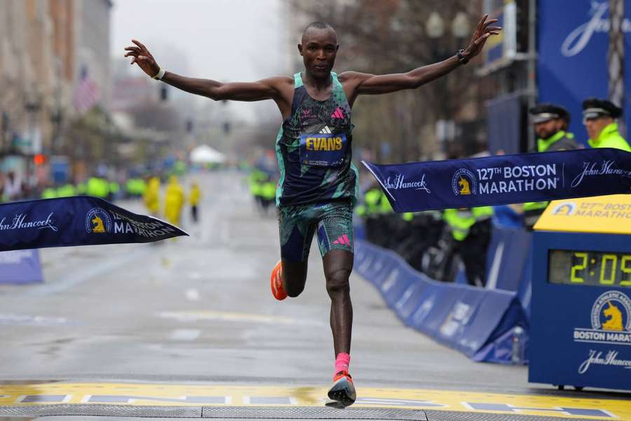 Chebet retains Boston Marathon title, Kipchoge comes up short