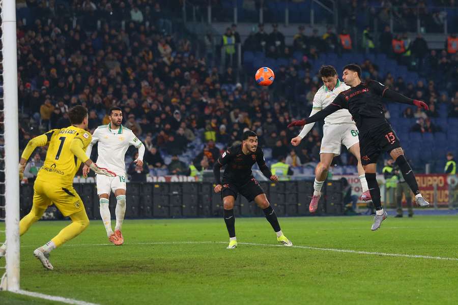Il momento del gol di Arena