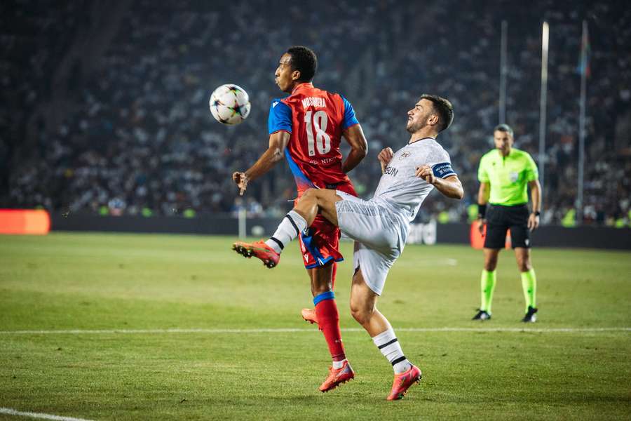 Karabach – Plzeň 0:0: Viktorii zajistil nadějnou remízu do odvety famózní Staněk