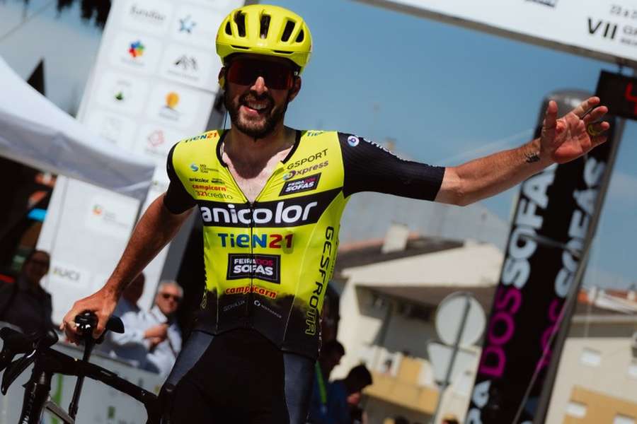 Ciclista francês Alexis Guérin Ciclista francês Alexis Guérin