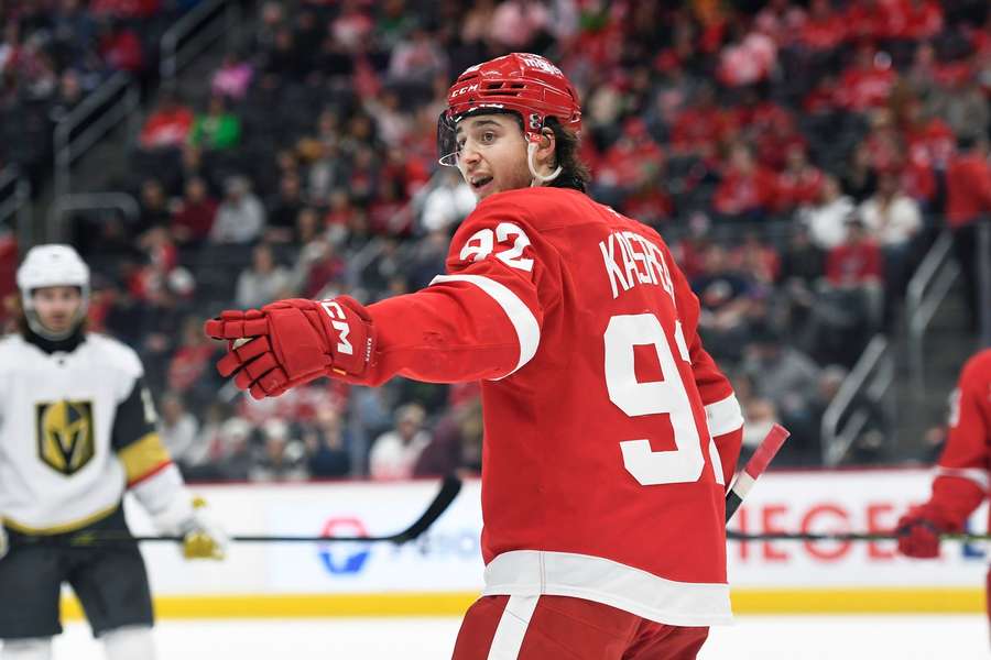 Marco Kasper im Dress der Red Wings