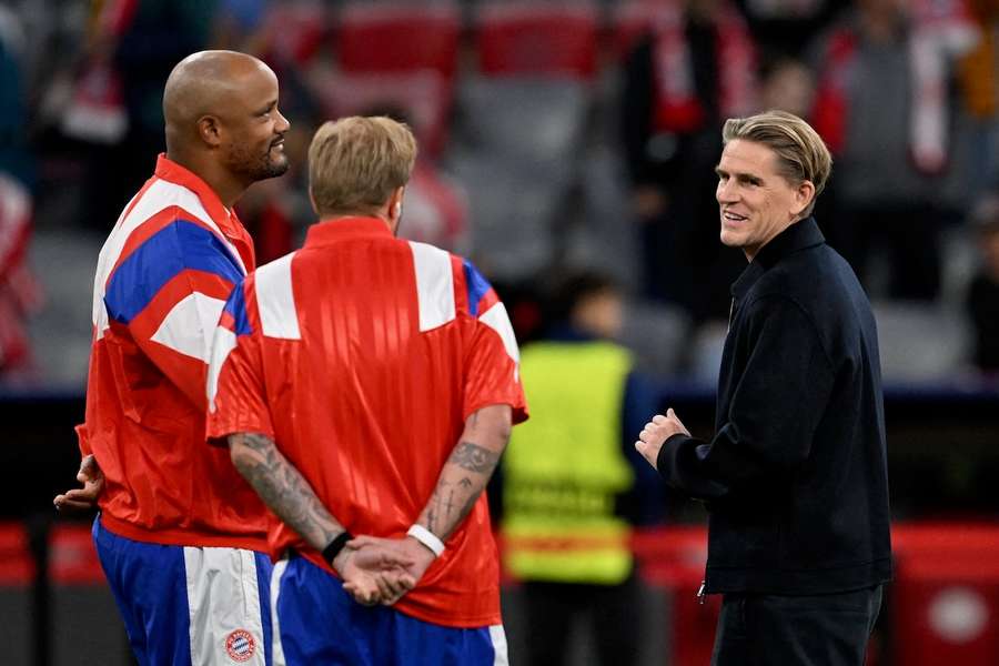 Christoph Freund (r.) vor dem Bayern-Heimspiel gegen Bodö/Glimt Christoph Freund (r.) vor dem Bayern-Heimspiel gegen Bodö/Glimt