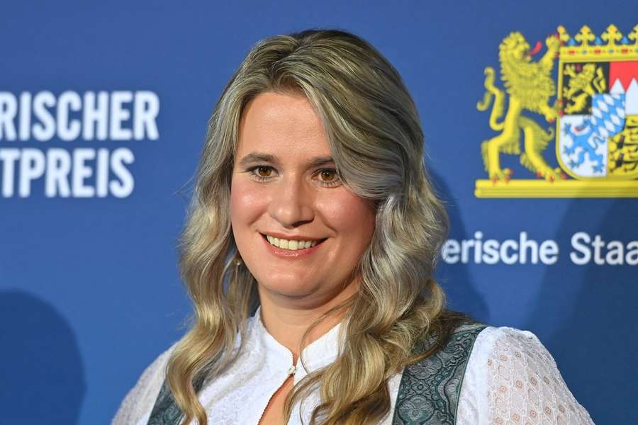 Natalie Geisenberger wird bei Olympia 2026 als Expertin für Discovery arbeiten. Natalie Geisenberger wird bei Olympia 2026 als Expertin für Discovery arbeiten.