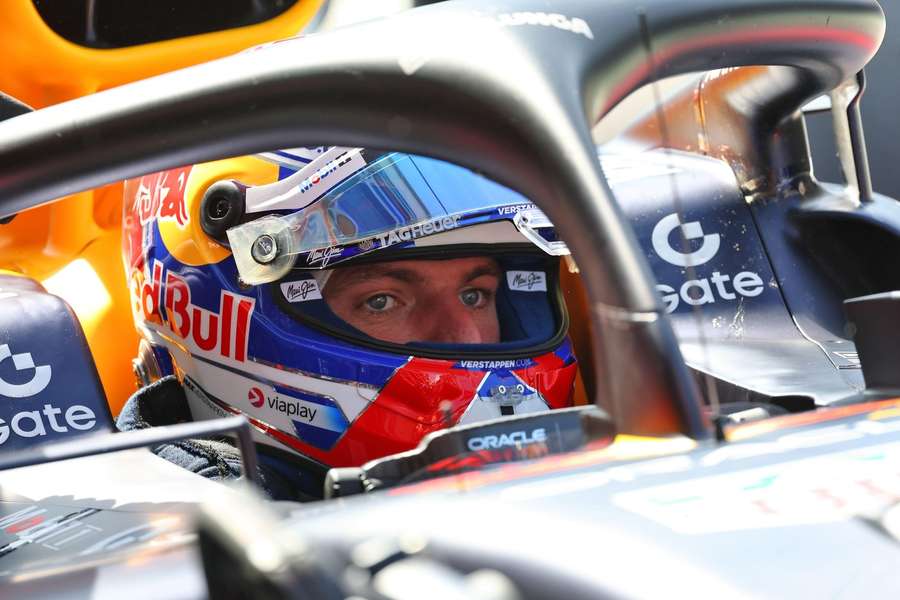 Max Verstappen zdetronizował McLareny na Mozny! Holender wywalczył pole position