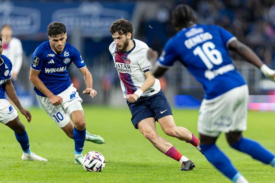 PSG wiceliderem Ligue 1 po zwycięstwie nad Strasbourgiem PSG wiceliderem Ligue 1 po zwycięstwie nad Strasbourgiem