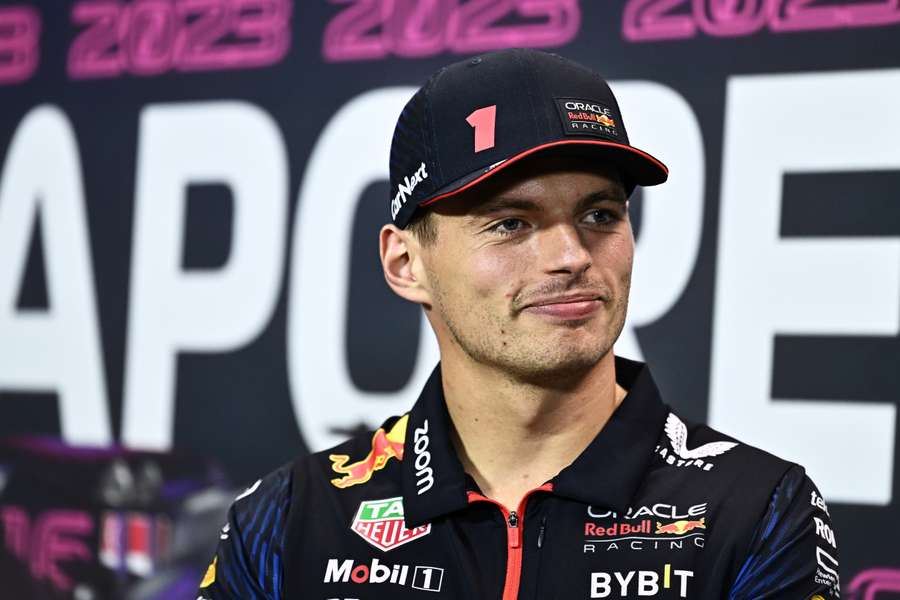 Verstappen voor de bijzonder verlopen Grand Prix van Singapore