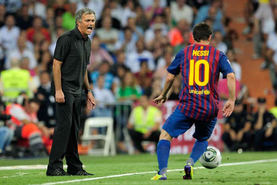 Mourinho grita a Messi en 2011