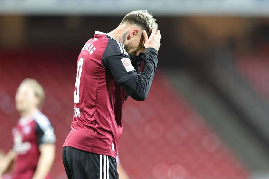 Ein enttäuschter Danny Blum nach seinem Comeback im Spiel gegen Darmstadt.