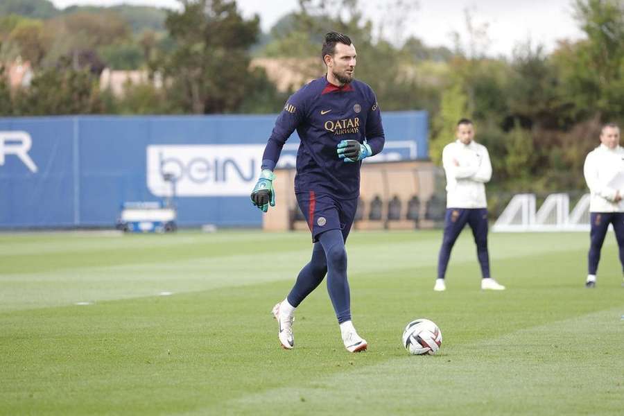 Letellier durante um treino do PSG