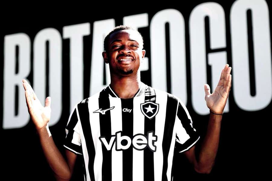 Domingos Andrade com a camisola do Botafogo Domingos Andrade com a camisola do Botafogo