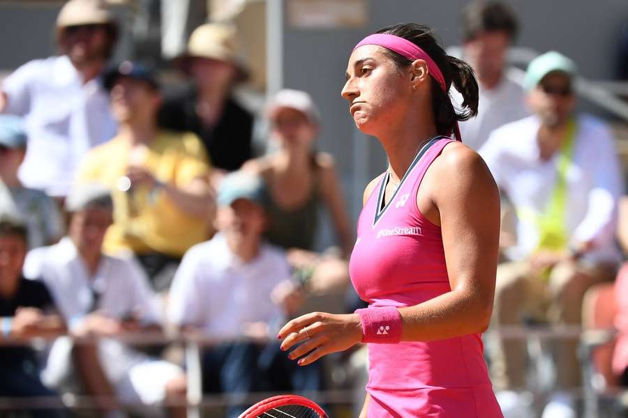 Caroline Garciaová v Roland Garros vypadla s Annou Blinkovovou.