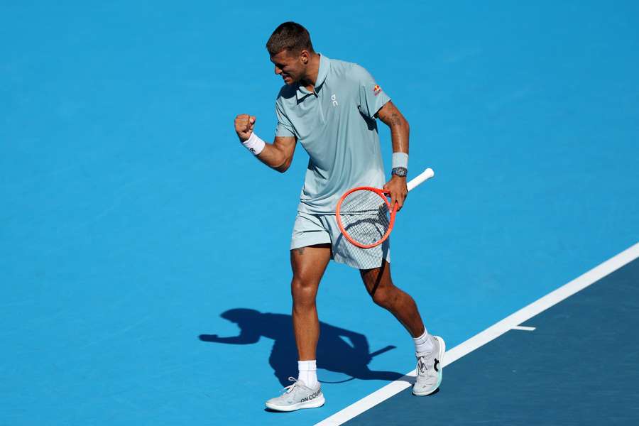 Flavio Cobolli is through to his first ATP 1000 semi-finals. Flavio Cobolli is through to his first ATP 1000 semi-finals.