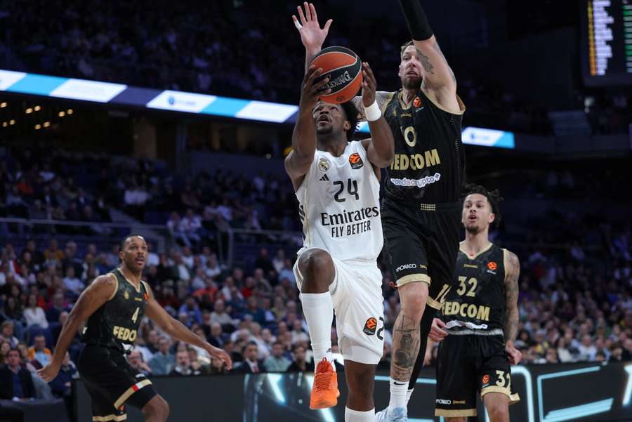 Monaco s'est reveillé trop tard. Monaco s'est reveillé trop tard.