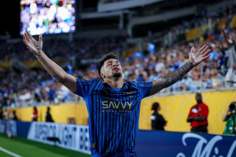 Marcos Leonardo anotou 2 gols contra o City