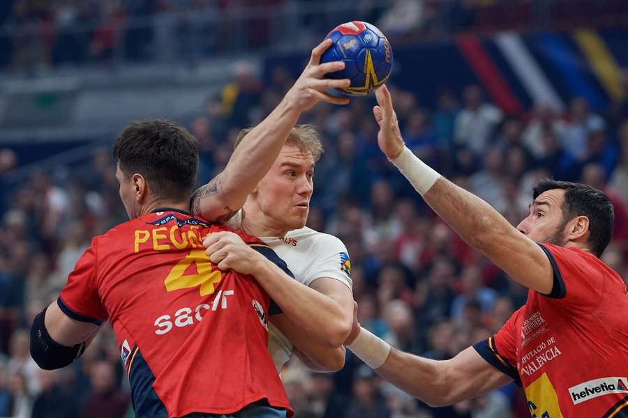 Handball: Titelverteidiger Dänemark erreicht WM-Finale