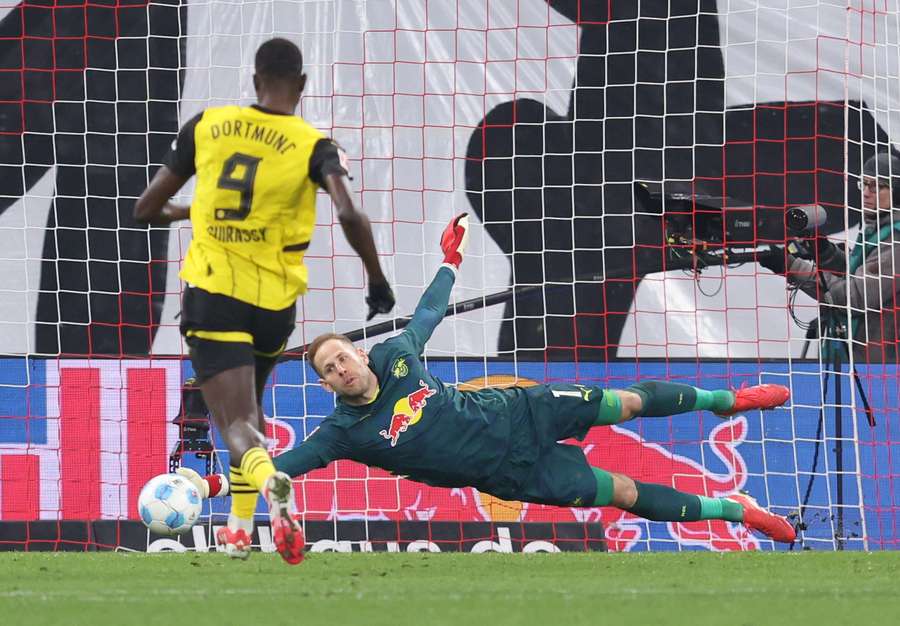 Gulacsi war gegen Dortmund unbezwingbar Gulacsi war gegen Dortmund unbezwingbar