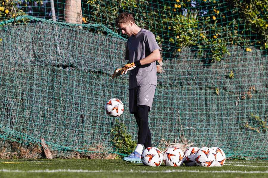 Brankář Jakub Markovič se vrátil z Ostravy do Slavie