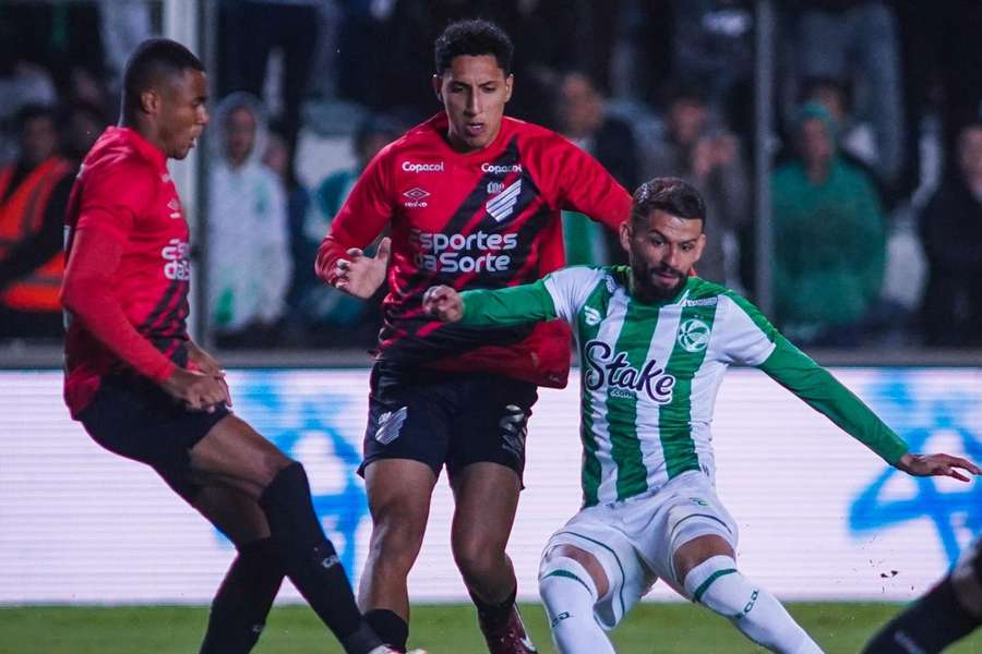 Juventude e Athletico ficaram no empate em Caxias do Sul