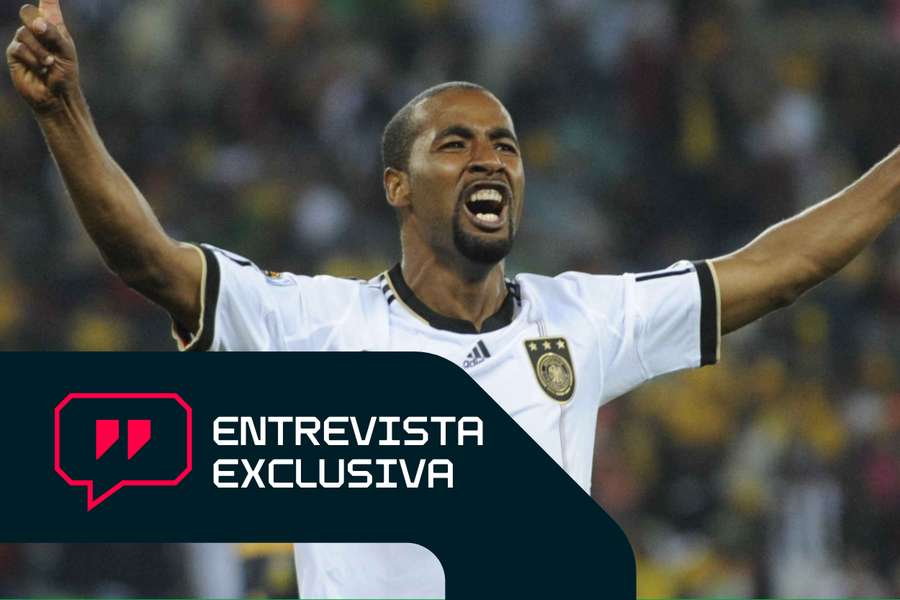 Cacau anotou um dos gols da Alemanha na Copa de 2010