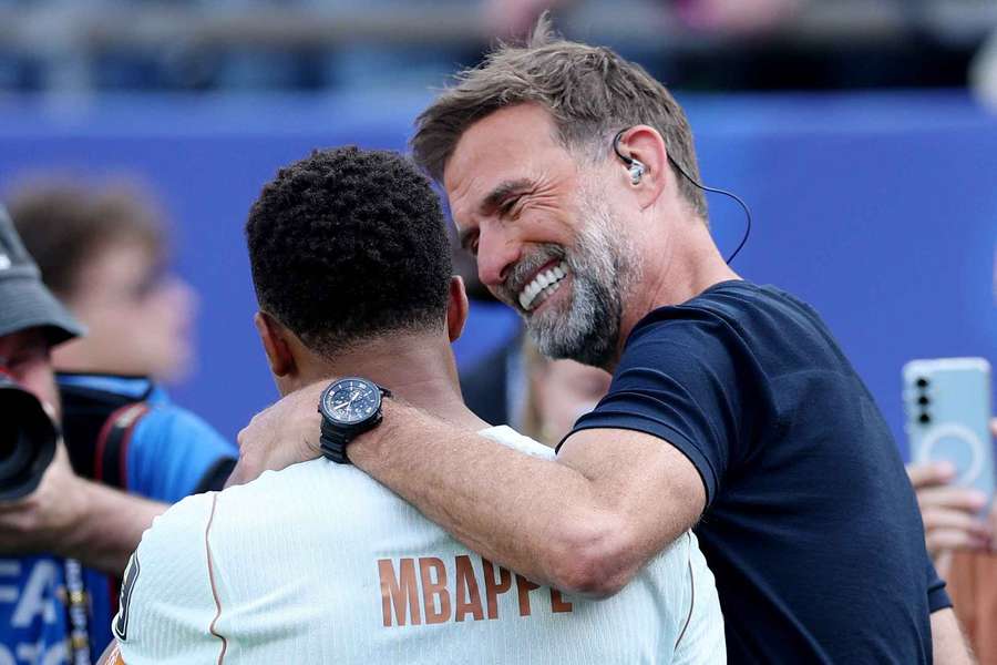 Jurgen Klopp reveals how Liverpool came close to signing France captain Kylian Mbappe Jurgen Klopp reveals how Liverpool came close to signing France captain Kylian Mbappe
