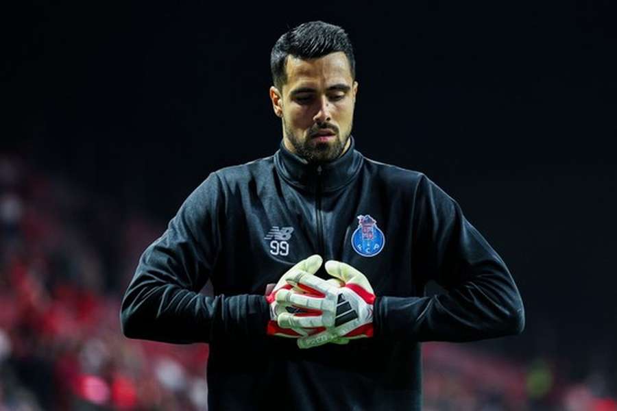 Diogo Costa lesionou-se diante do SC Braga