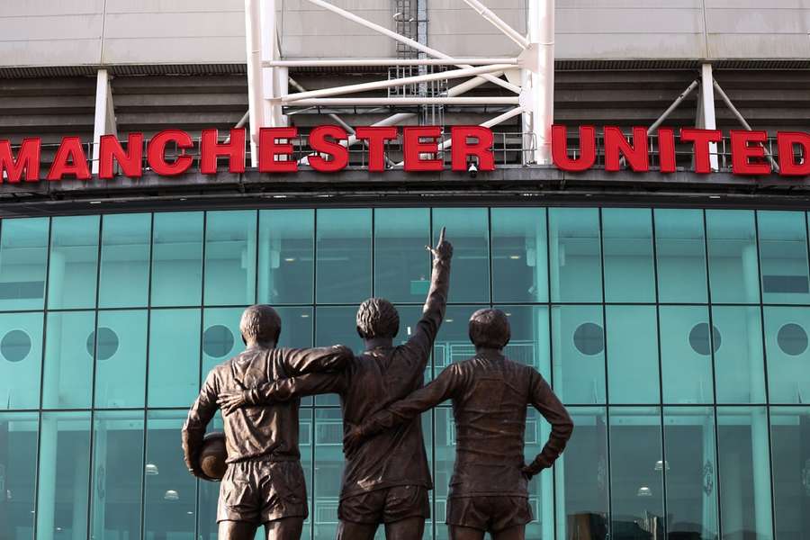 Het Ineos van miljardair Jim Ratcliffe meldt zich in overnameproces Manchester United